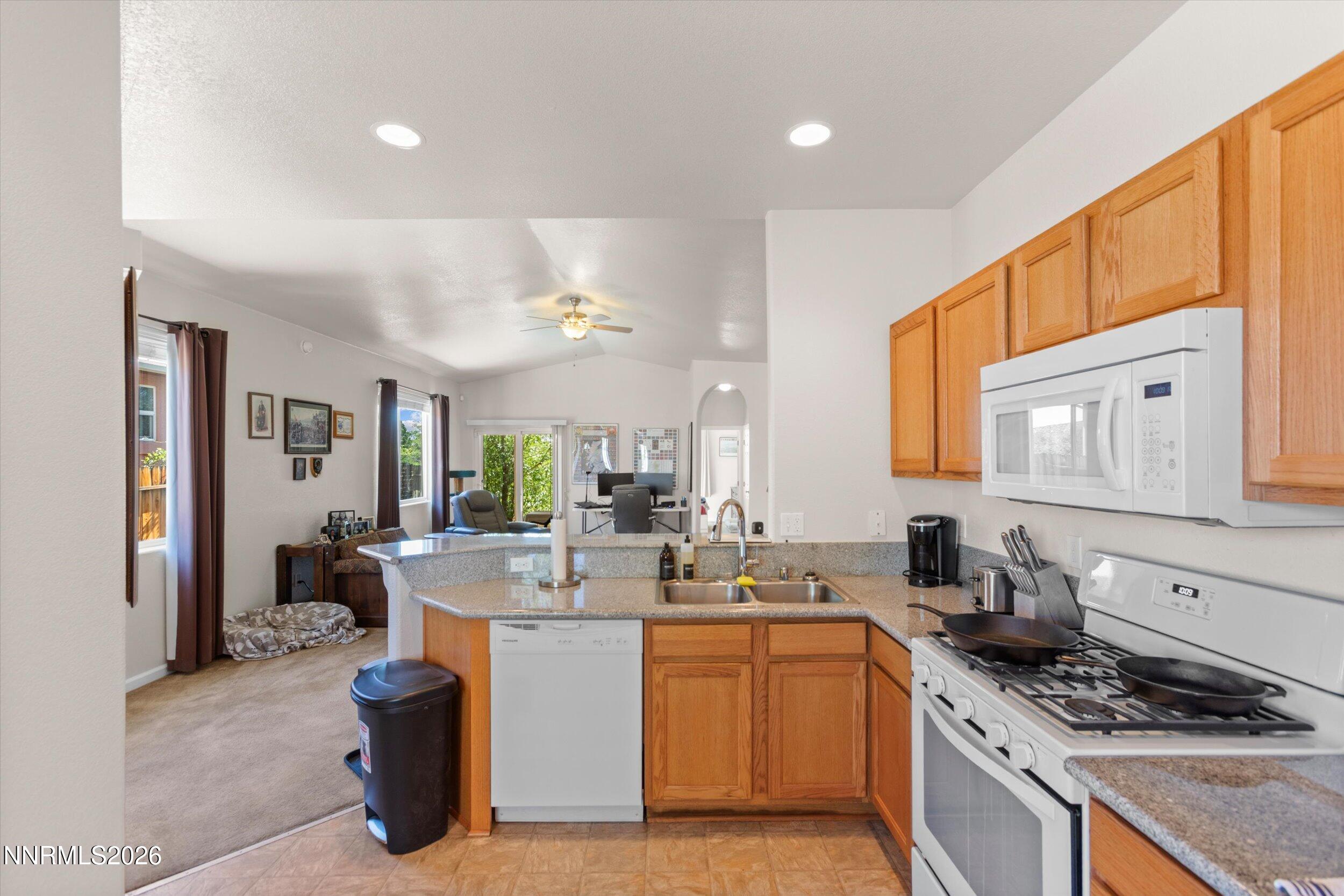 5840 Kearney Drive Reno, NV 89506 - Photo 5 of 35 10-0Y7A4879