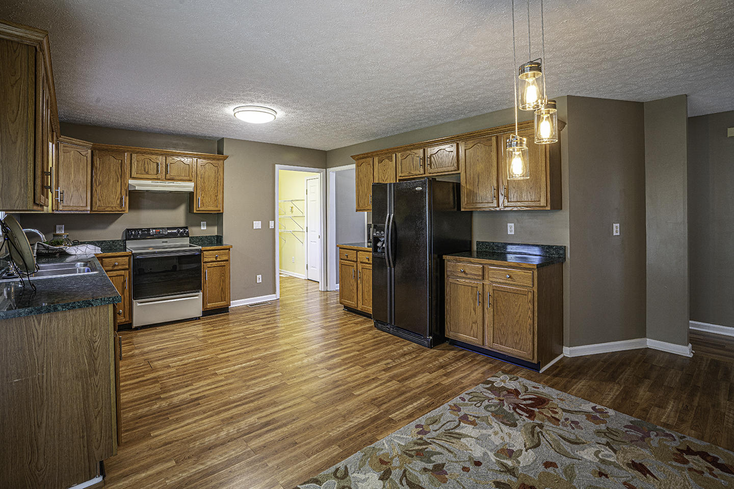 38 Beaver Road Fort Oglethorpe, GA 30742 - Photo 23 of 47 Kitchen 4