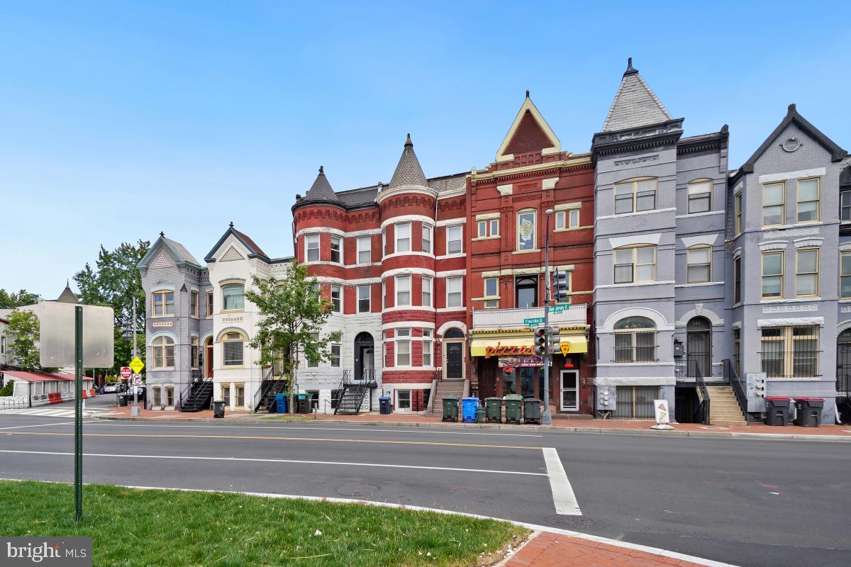 471 Florida Avenue Northwest, Unit 1 Washington, DC 20001 - Photo 2 of 39 a front view of a building with street view