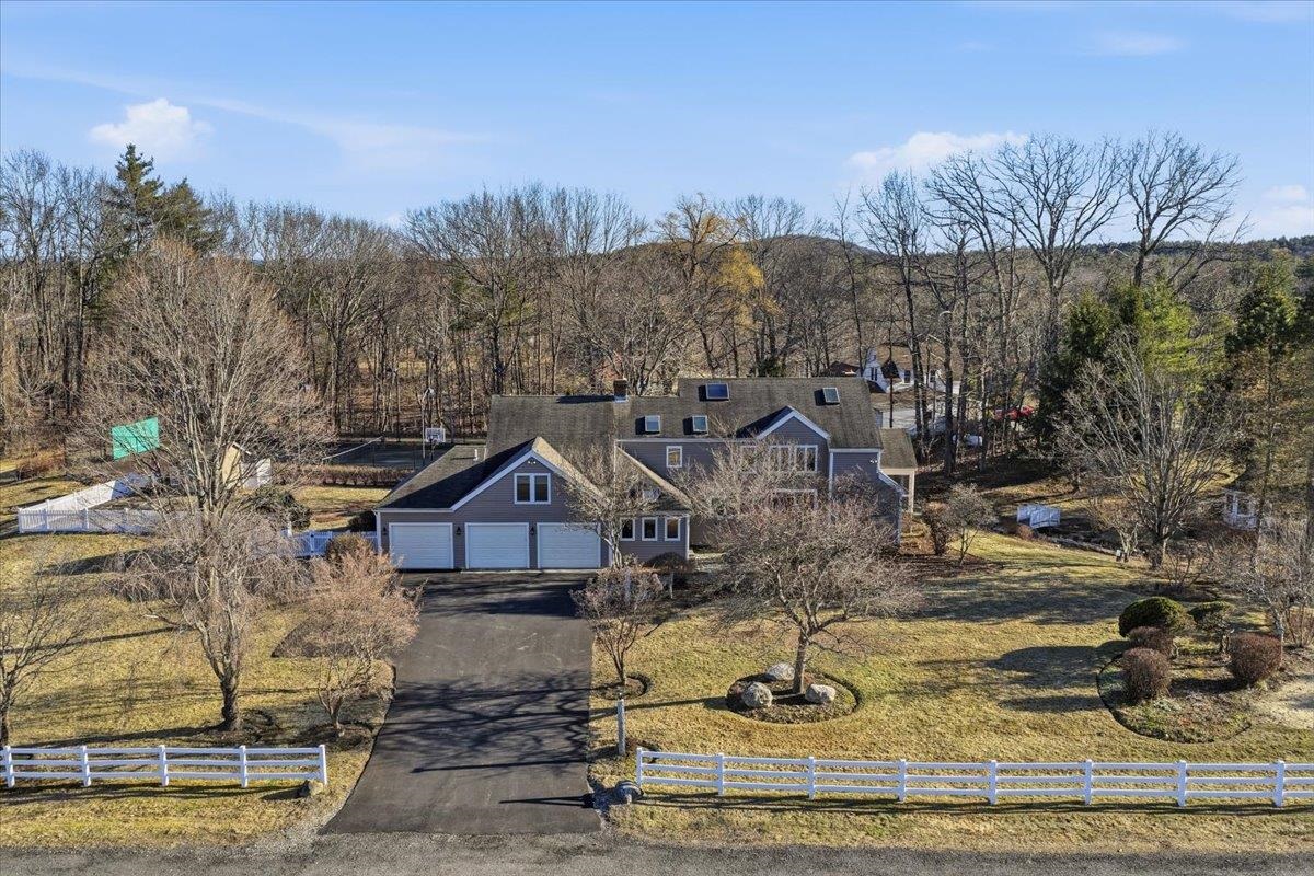 98 Dow Road Hollis, NH 03049 - Photo 1 of 60