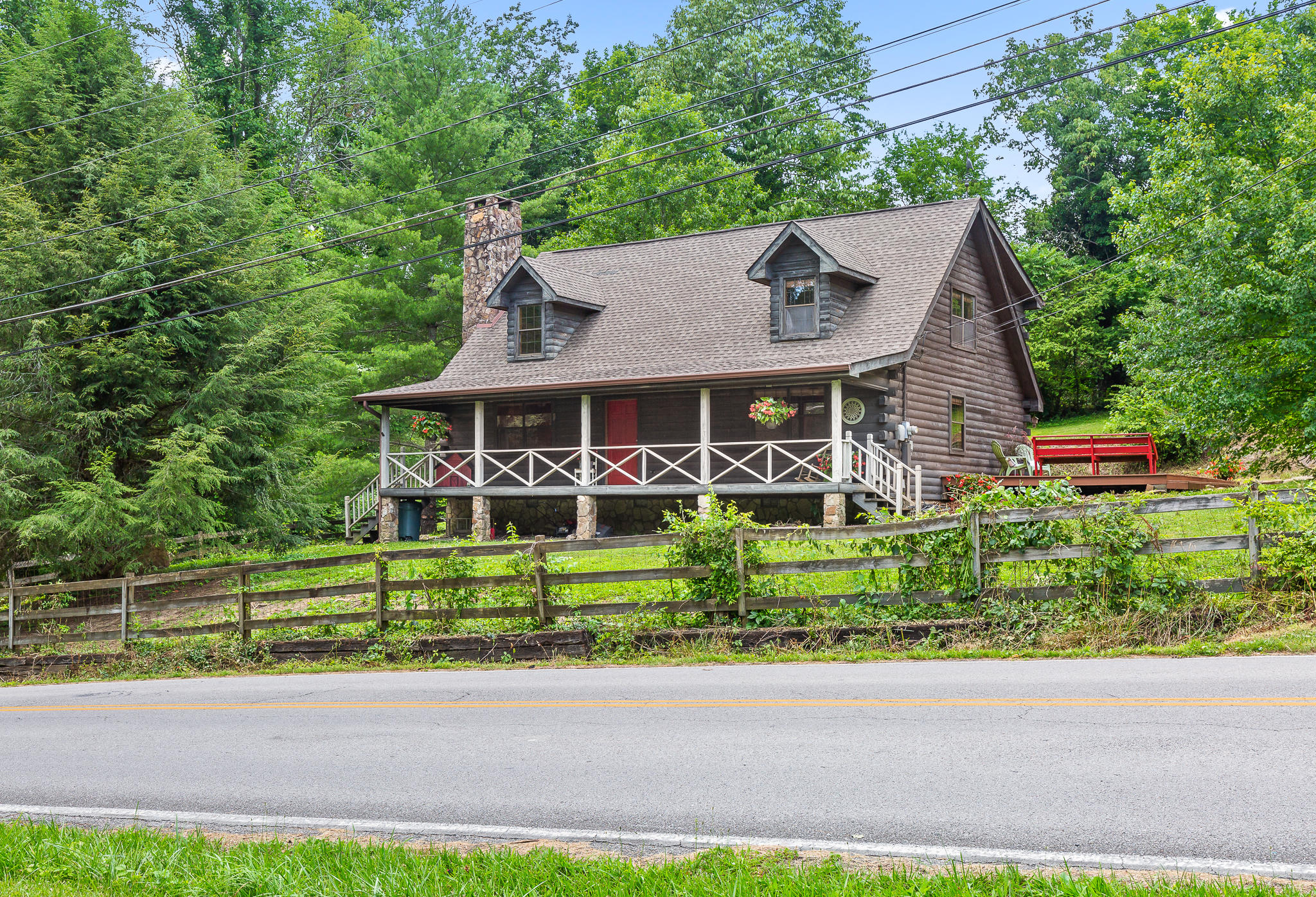 4201 North Fairmount Road Signal Mountain, TN 37377 - Photo 2 of 37 Street View