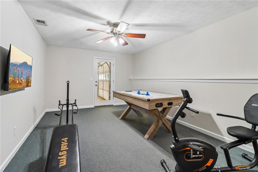 1074 Wash Lee Drive Southwest Lilburn, GA 30047 - Photo 23 of 32