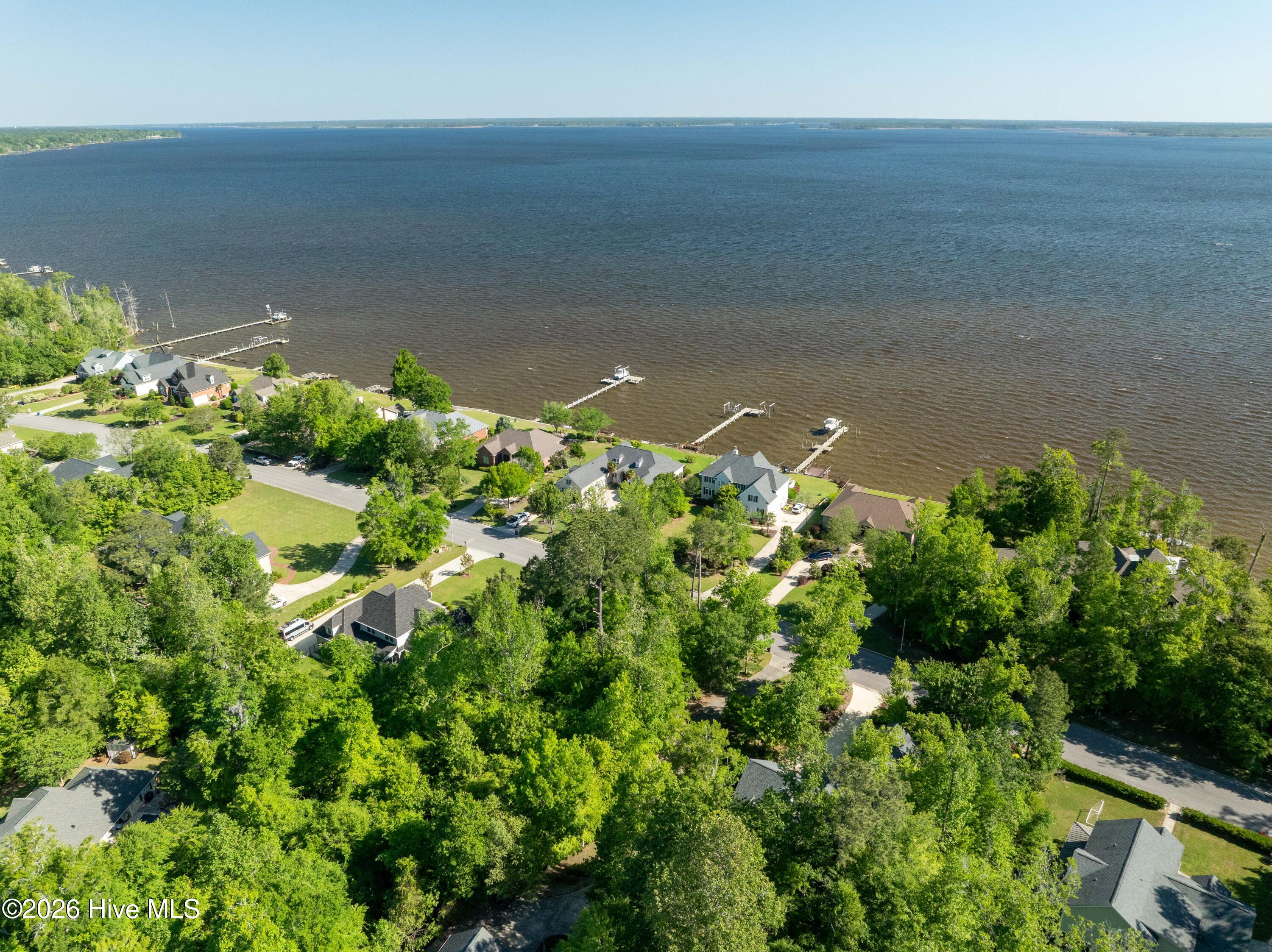 508 Neuse Harbour Boulevard New Bern, NC 28560 - Photo 16 of 23 DJI_0043