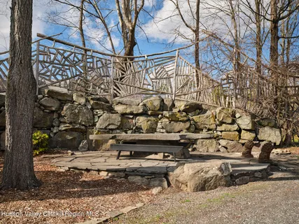$1,395,000 | 592 Swartekill Road, New Paltz, NY 12561