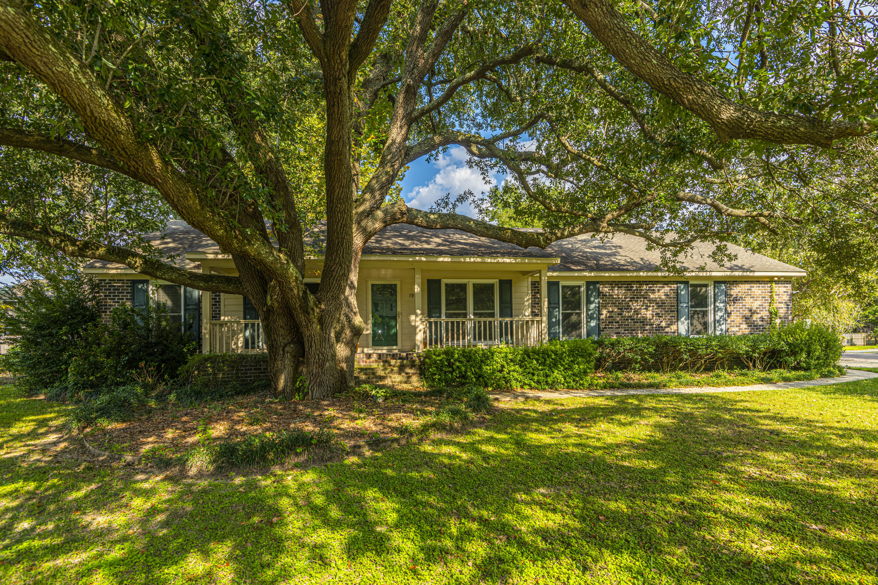 1901 Ashley Hall Road Charleston, SC 29407 - Photo 2 of 36 DSC_7696