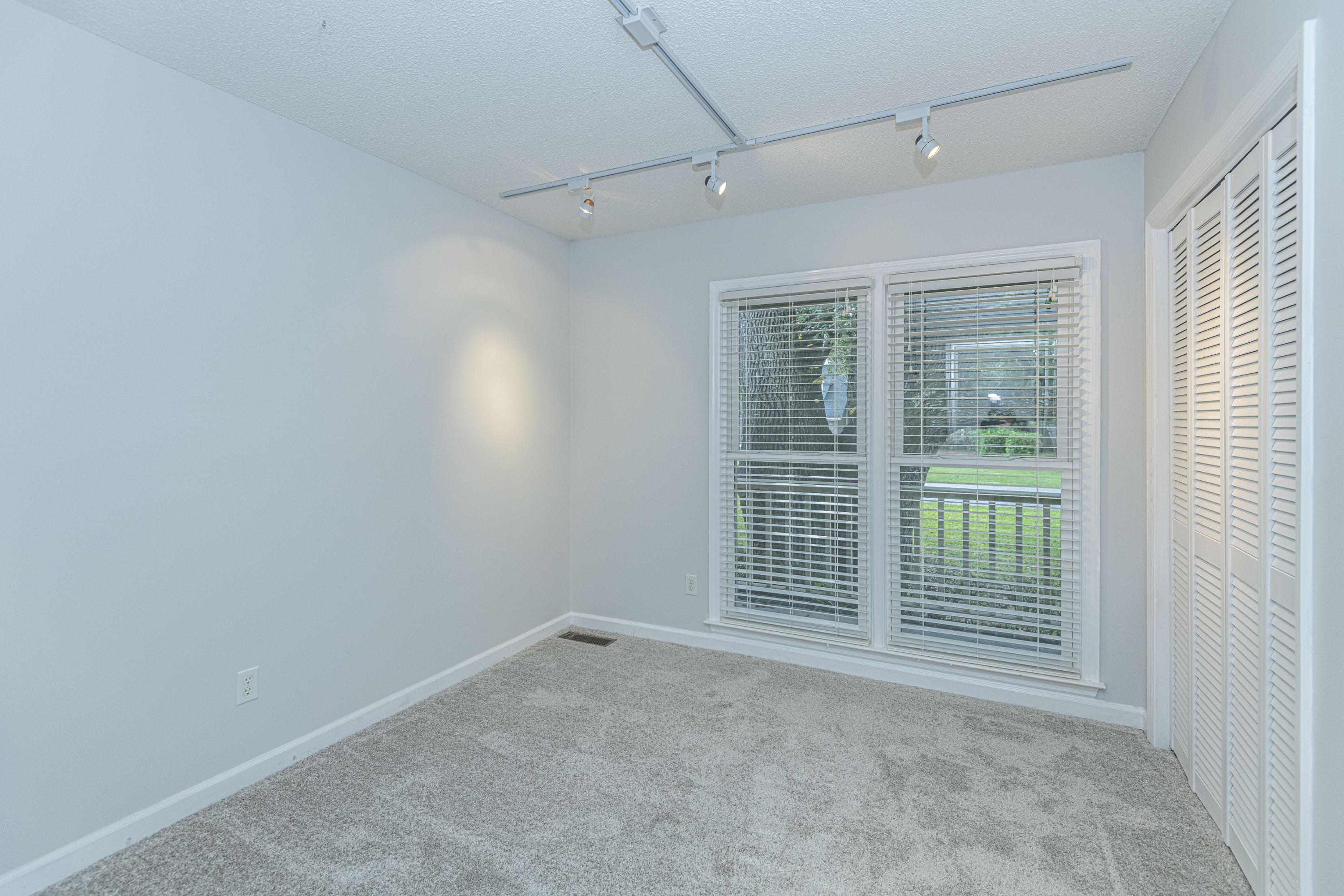 1901 Ashley Hall Road Charleston, SC 29407 - Photo 21 of 36 DSC_7737