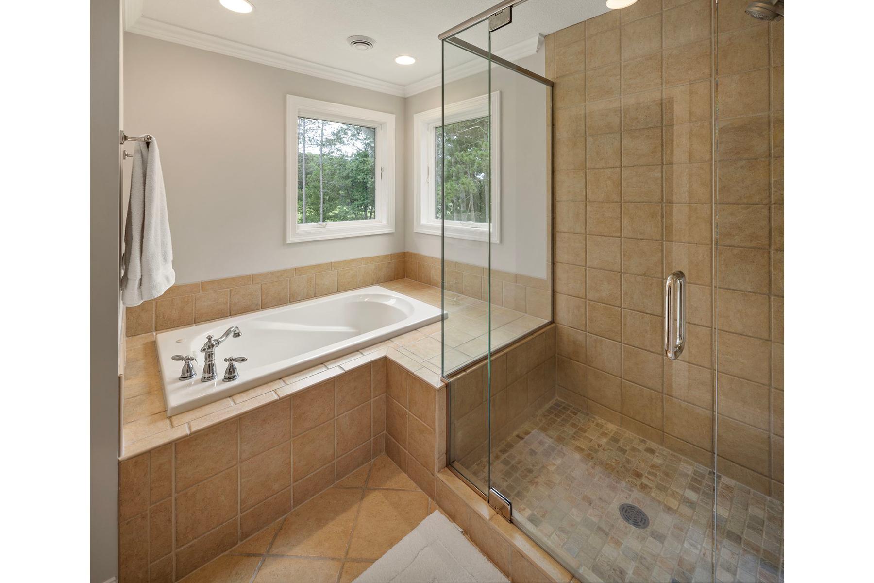 11636 Timberline Road Minnetonka, MN 55305 - Photo 26 of 55