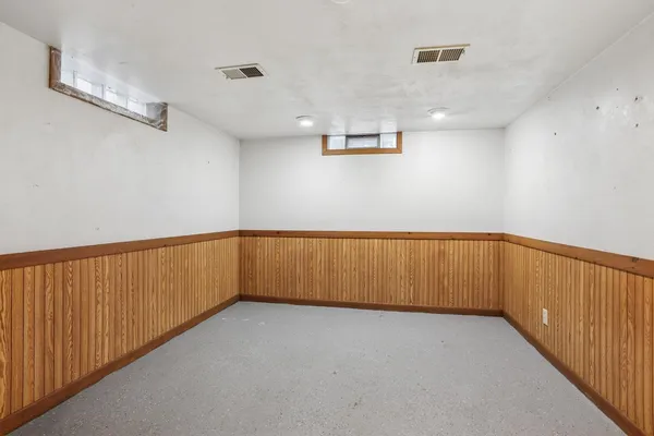 $225,000 | 1820 Rankin Street, Manitowoc, WI 54220