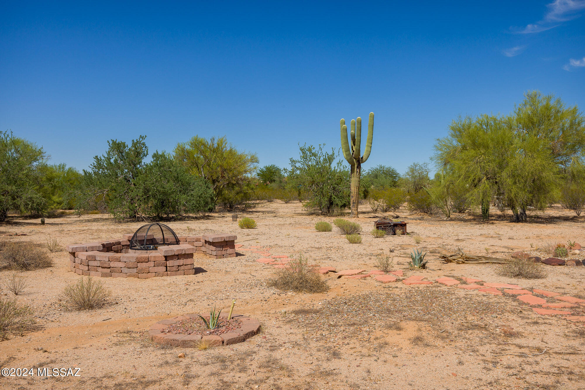 4975 North Old West Road Tucson, AZ 85743 - Photo 30 of 32 Gallery Image 30