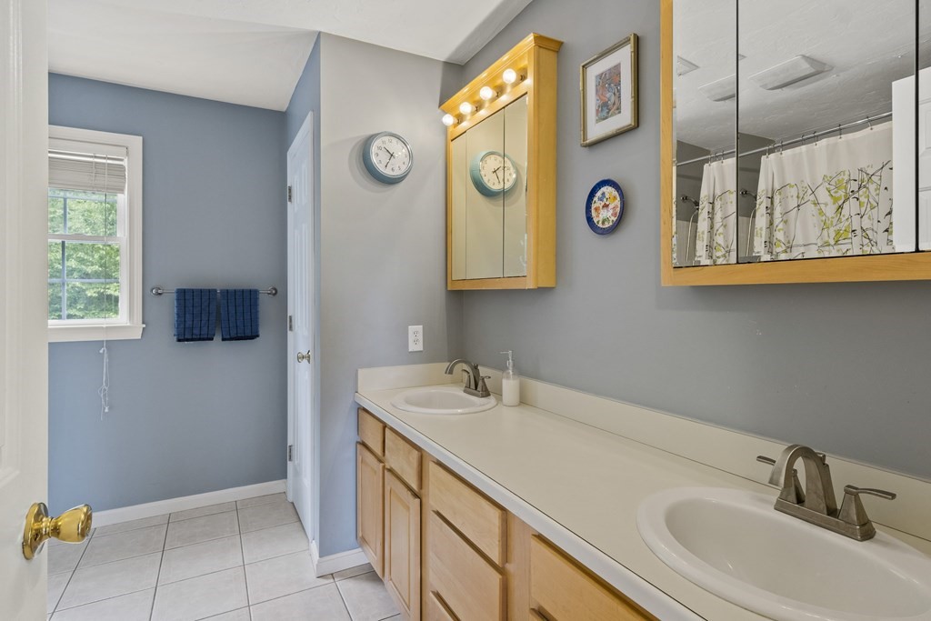 4 Falls Brook Road Hudson, MA 01749 - Photo 26 of 38 Gallery Image 26
