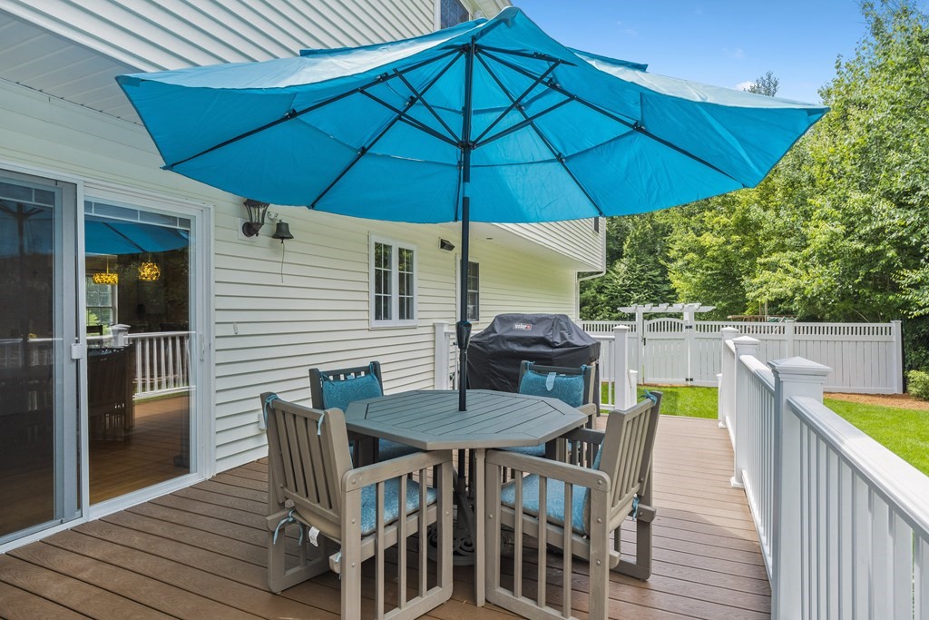 4 Falls Brook Road Hudson, MA 01749 - Photo 36 of 38 Gallery Image 36