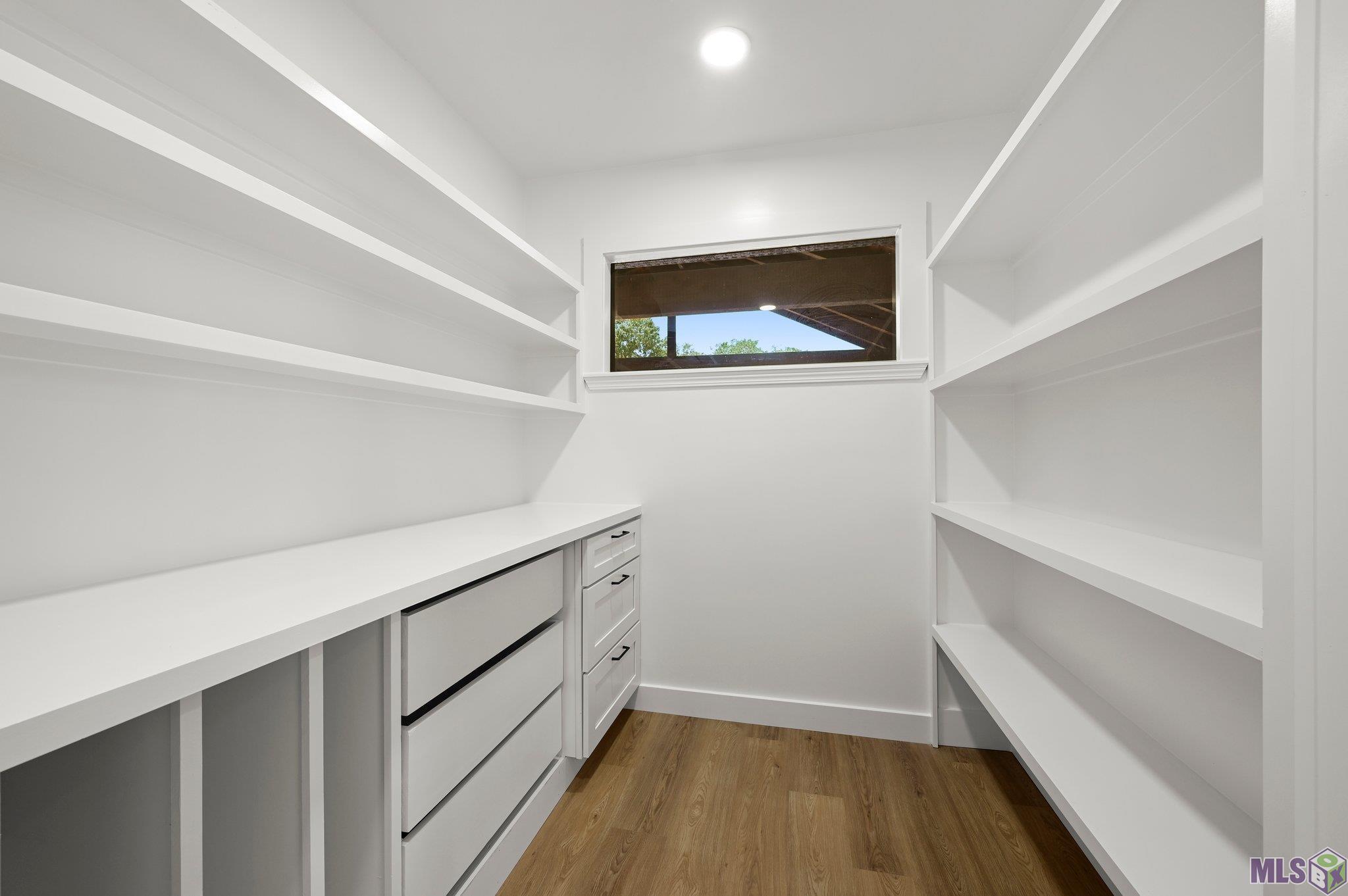 5812 Georgetown Avenue Baton Rouge, LA 70808 - Photo 6 of 26 Pantry