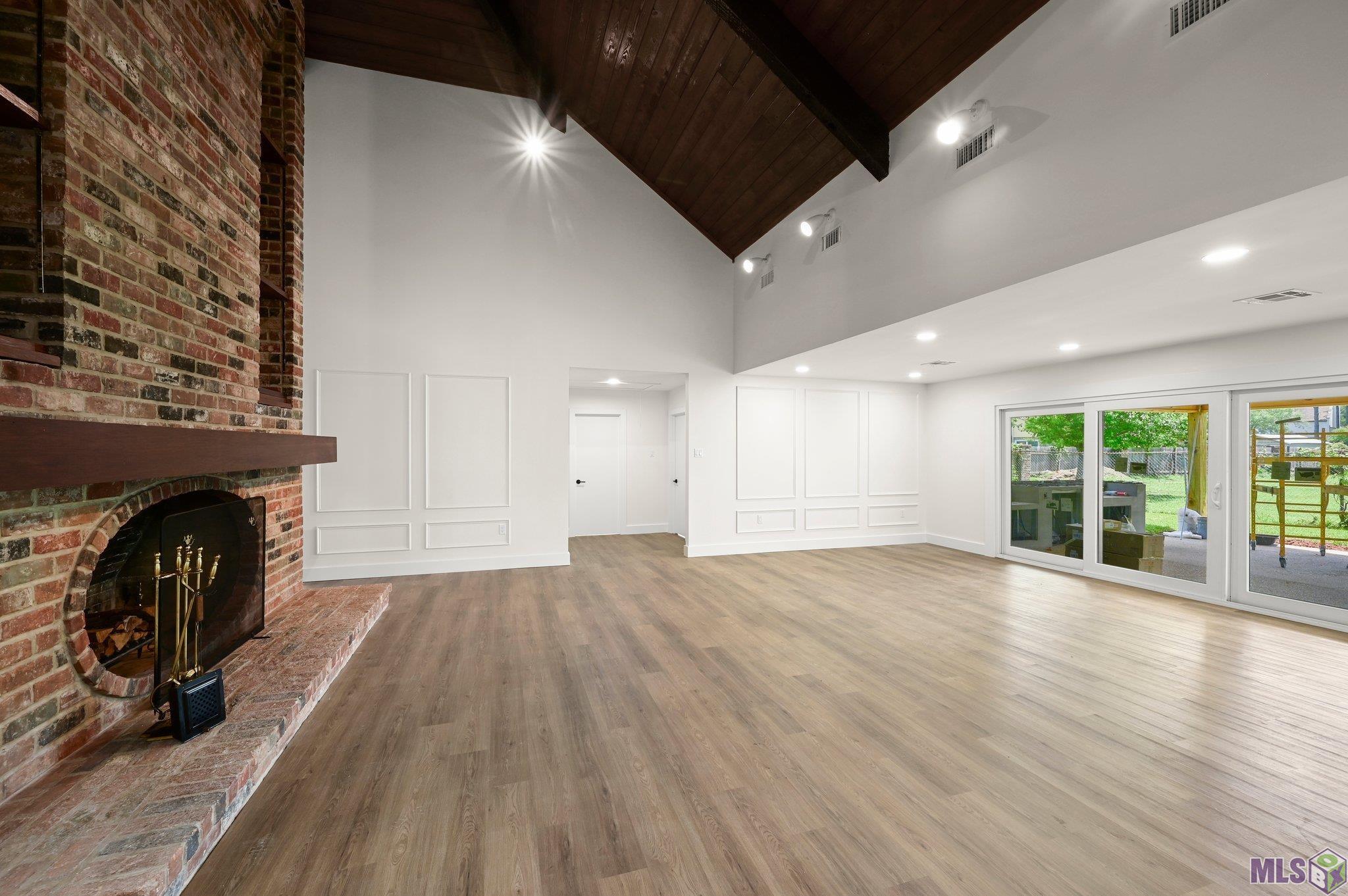 5812 Georgetown Avenue Baton Rouge, LA 70808 - Photo 7 of 26 Livingroom