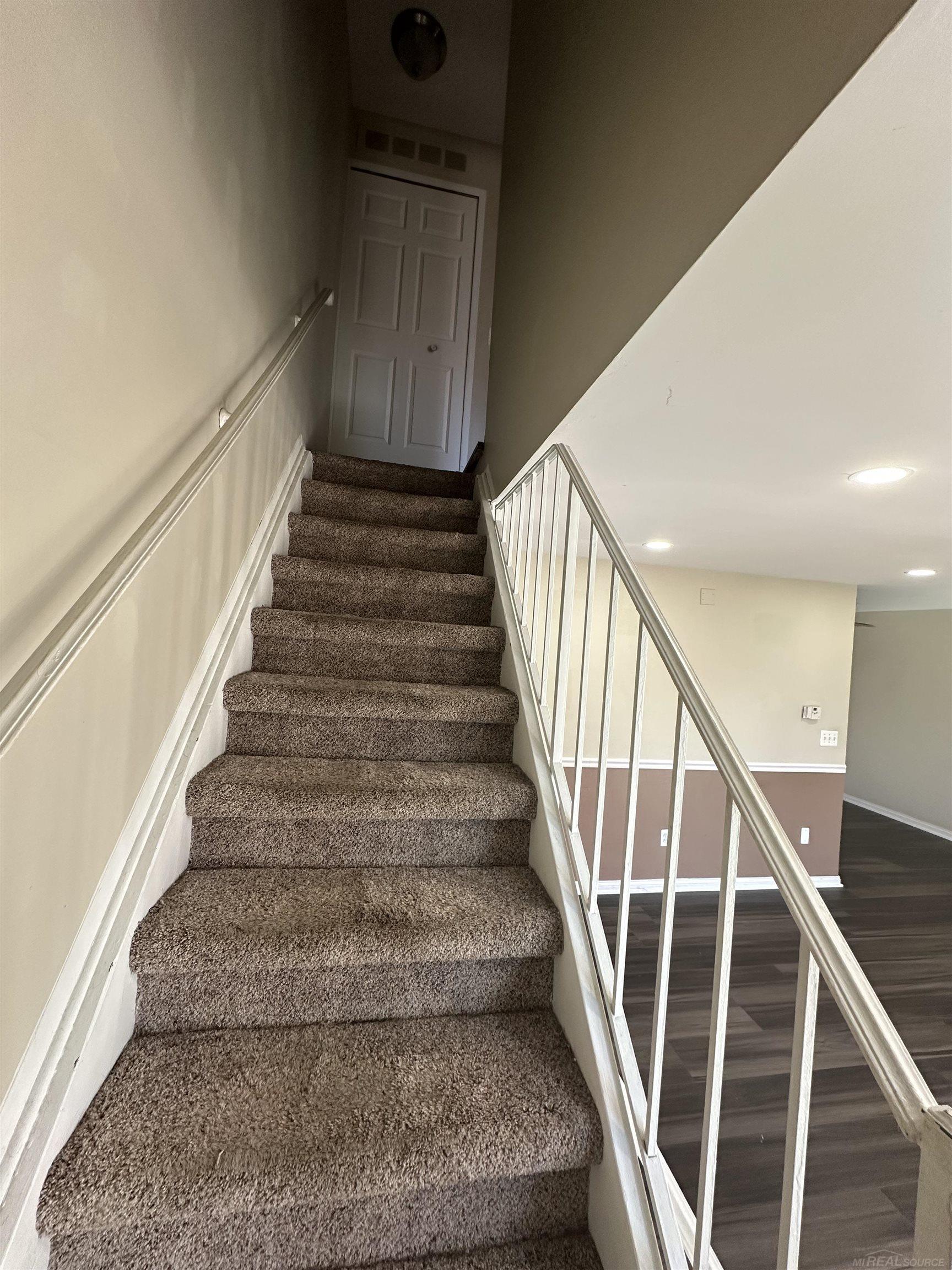 28219 Raleigh Crescent Drive New Baltimore, MI 48051 - Photo 20 of 35