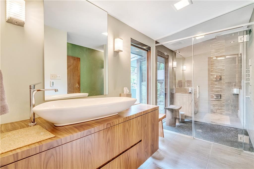 1166 Harvard Road Pittsburgh, PA 15205 - Photo 17 of 19 Gallery Image 17