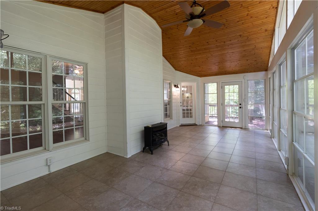 3800 Pinetop Road Greensboro, NC 27410 - Photo 17 of 29 Gallery Image 17