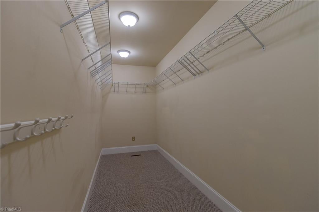 3800 Pinetop Road Greensboro, NC 27410 - Photo 20 of 29 Gallery Image 20