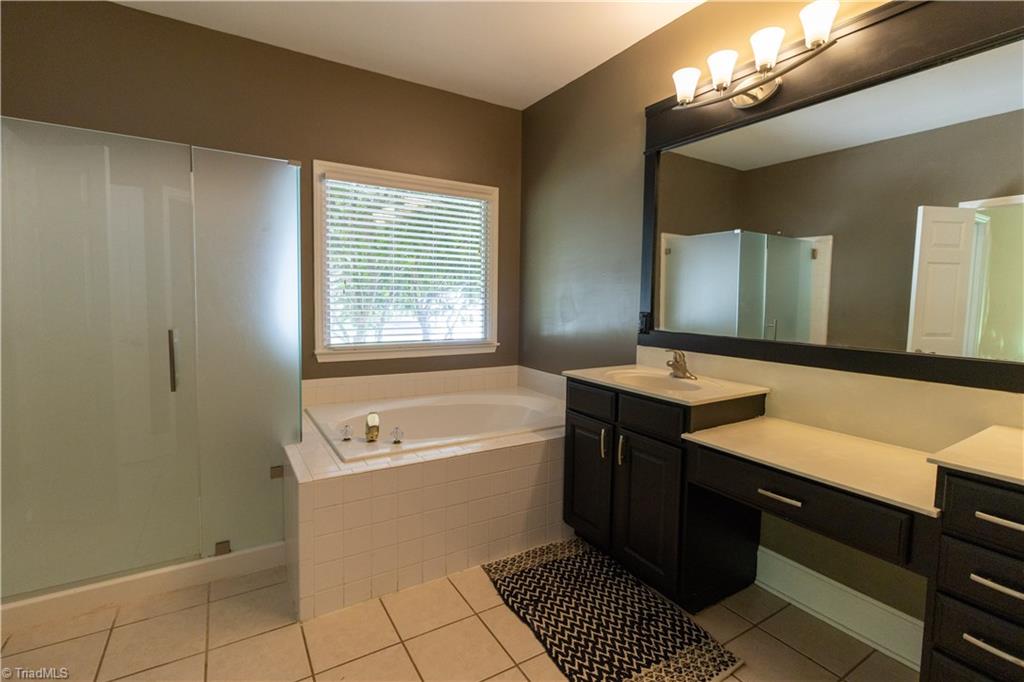3800 Pinetop Road Greensboro, NC 27410 - Photo 21 of 29 Gallery Image 21