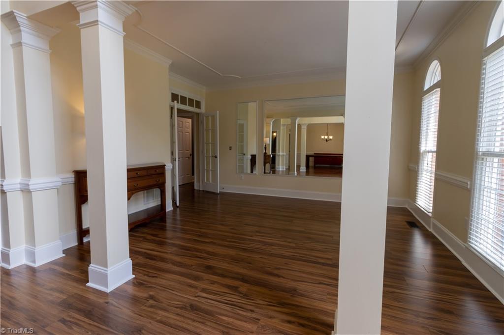 3800 Pinetop Road Greensboro, NC 27410 - Photo 6 of 29 Gallery Image 6
