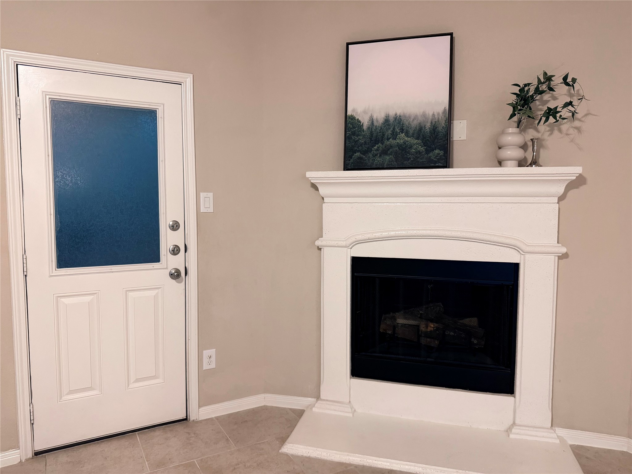 5502 Claymore Meadow Lane Spring, TX 77389 - Photo 31 of 45 It has a nice fireplace