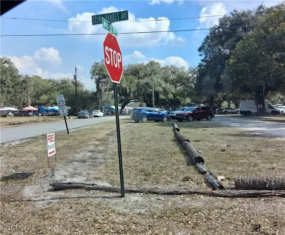 $30,000 | 871 Caloosahatchee Avenue, LaBelle, FL 33935