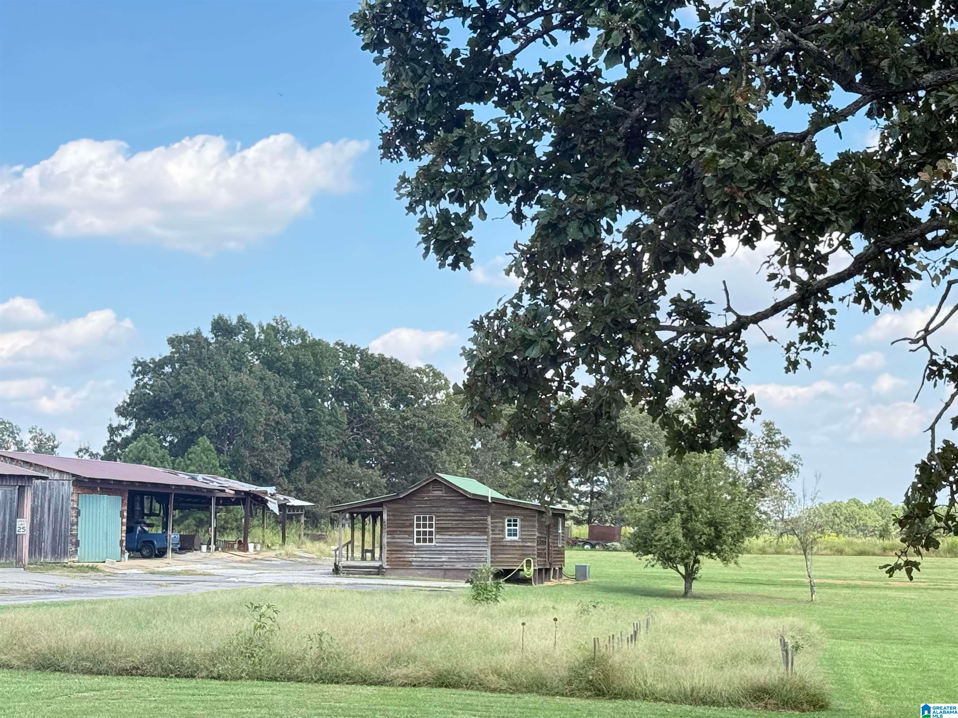 698 Pleasant Valley Road Rainbow City, AL 35906 - Photo 31 of 36 Gallery Image 31