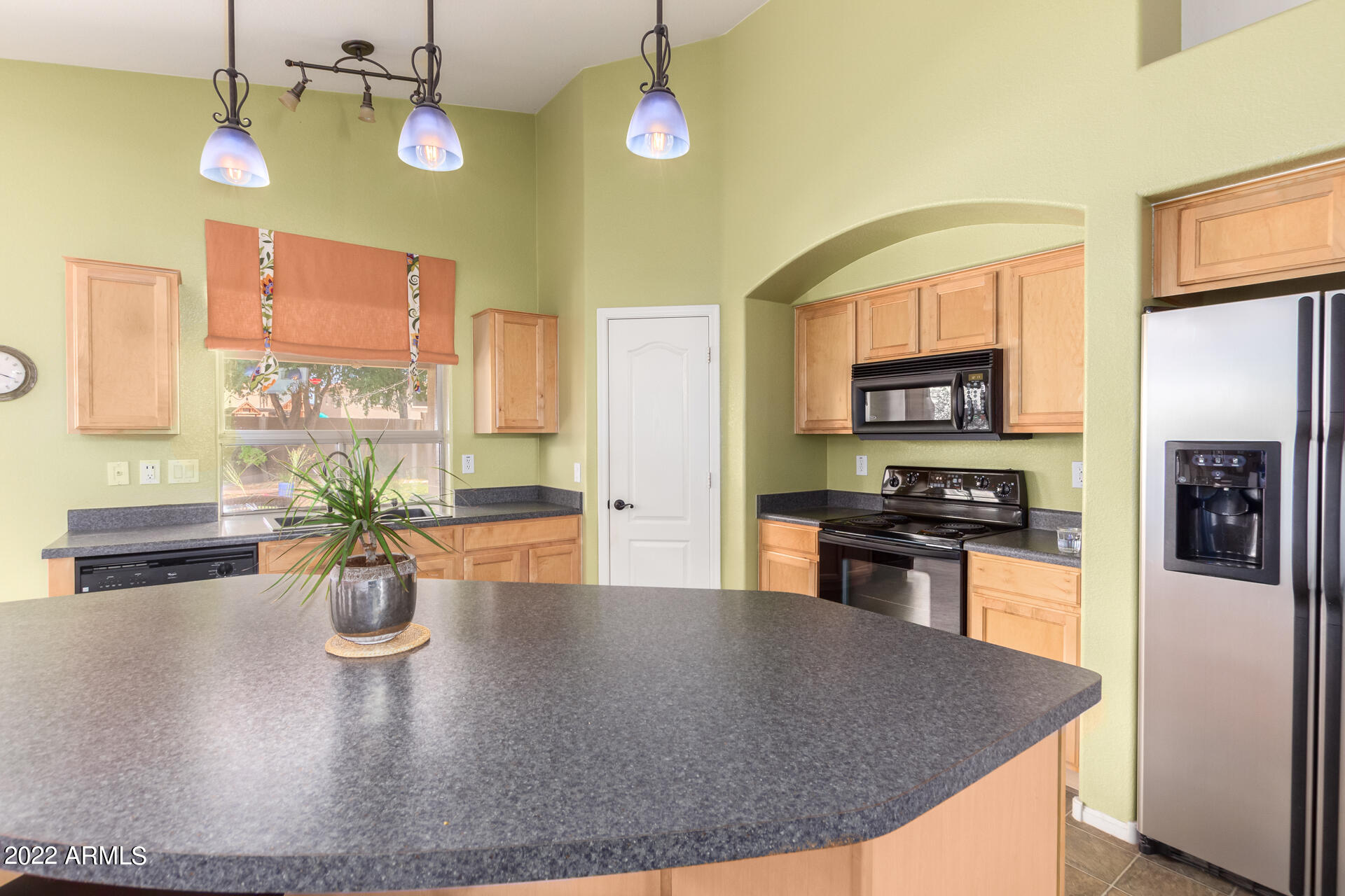 42544 West Venture Road Maricopa, AZ 85138 - Photo 20 of 38 16 Venture