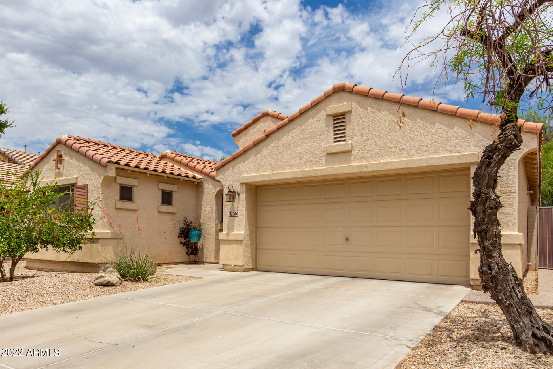 42544 West Venture Road Maricopa, AZ 85138 - Photo 10 of 38 04 Venture