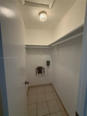 $1,800 | 340 Southwest 18th Road, Miami, FL 33129