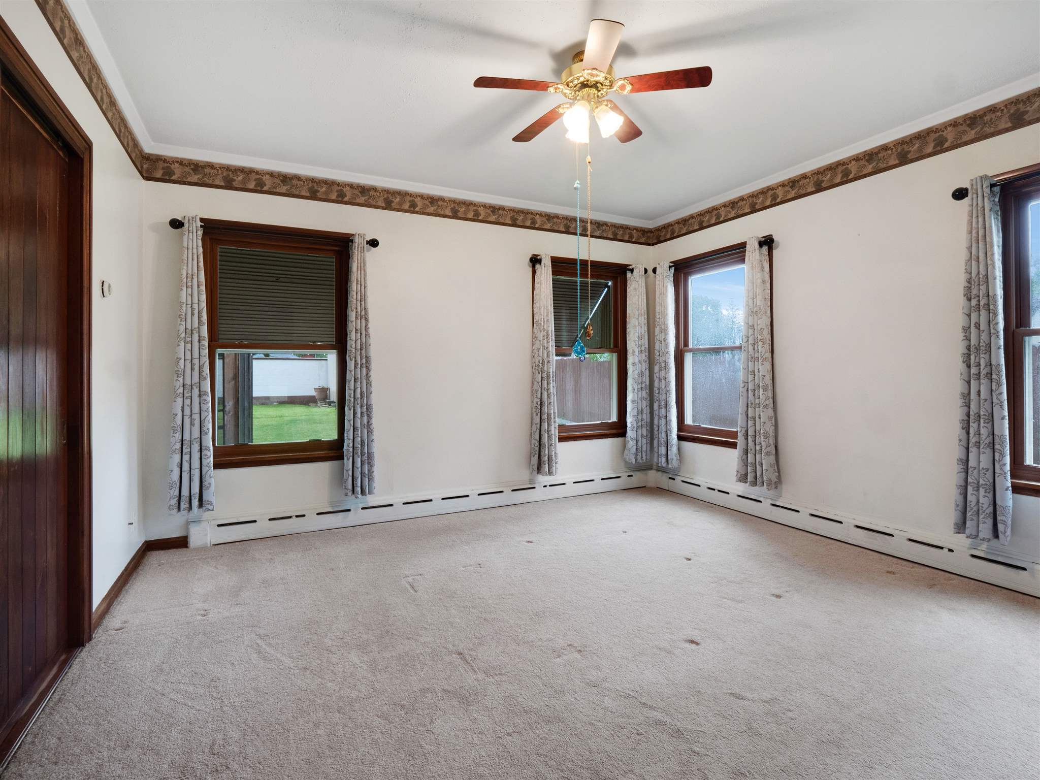 424 North Broadway Street Butler, IN 46721 - Photo 18 of 36