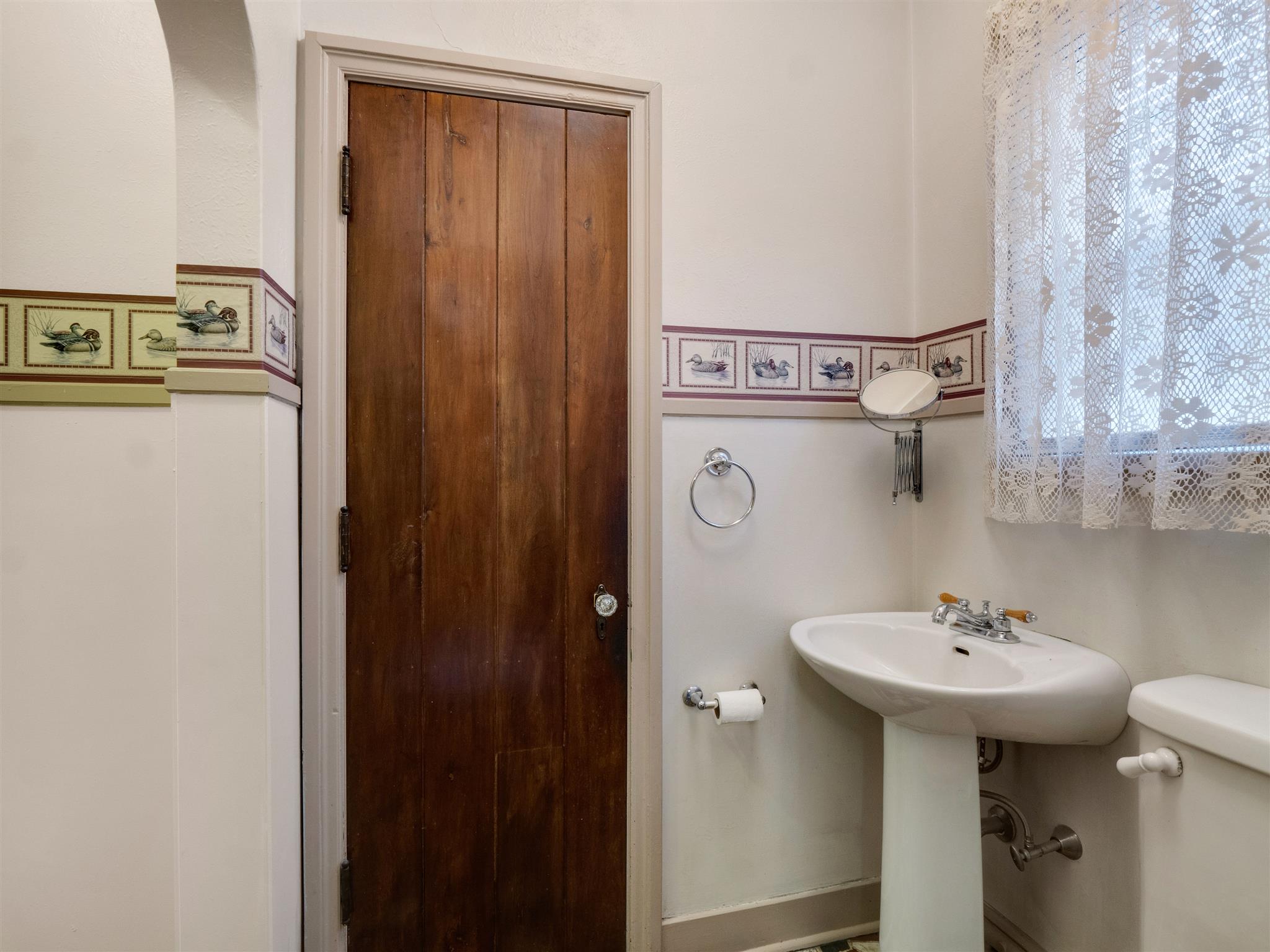 424 North Broadway Street Butler, IN 46721 - Photo 24 of 36