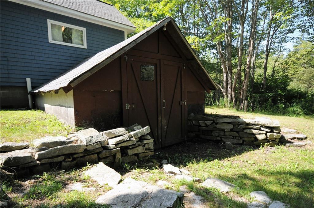 209 Kelleytown Road Bernard, ME 04612 - Photo 33 of 35 Photo