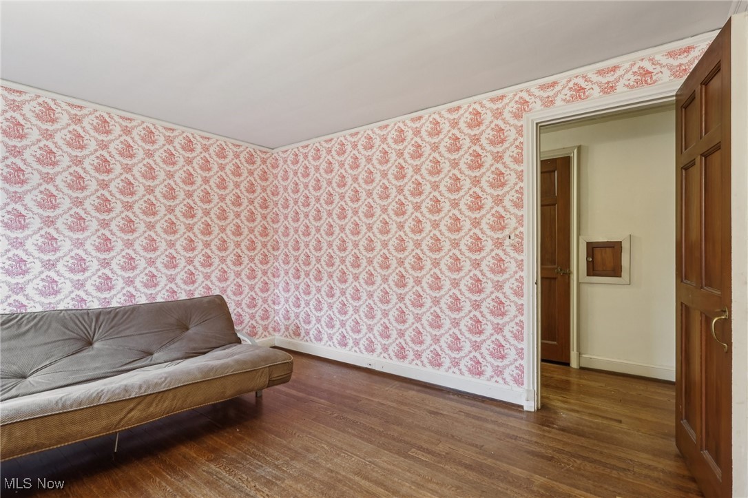 2427 Roxboro Road Cleveland, OH 44106 - Photo 26 of 46 Bedroom 5