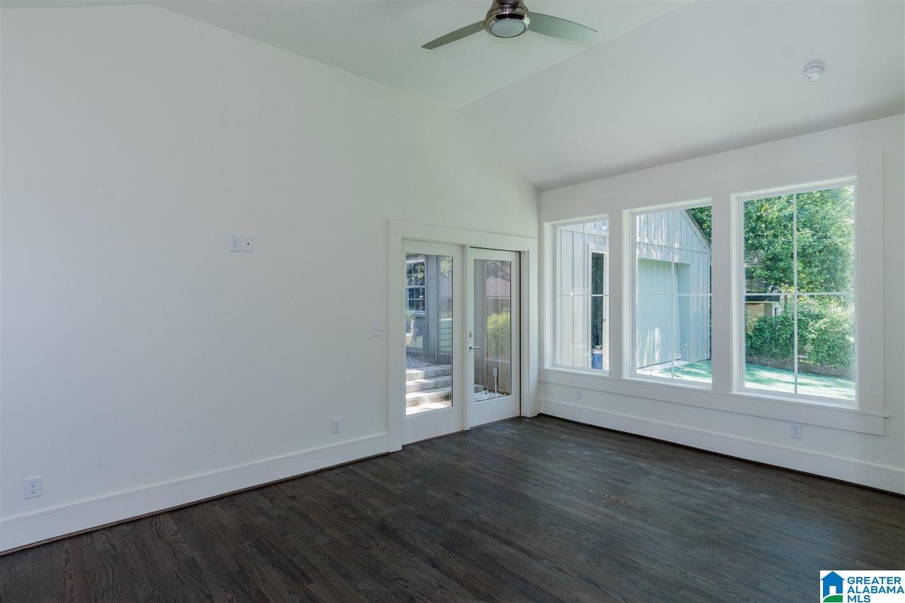 906 Stuart Street Birmingham, AL 35209 - Photo 16 of 39