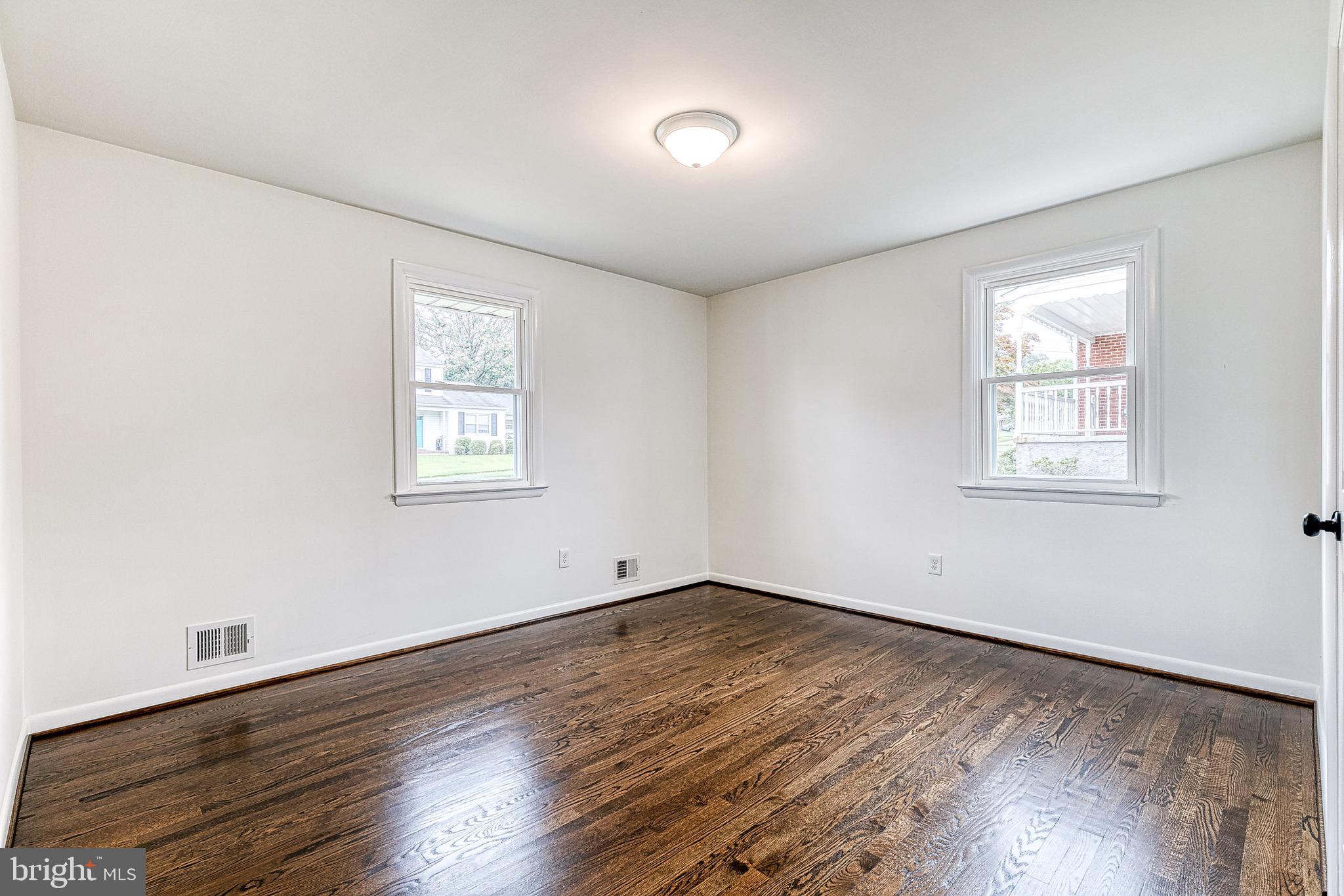 2811 Willoughby Road Baltimore, MD 21234 - Photo 26 of 38 Gallery Image 26