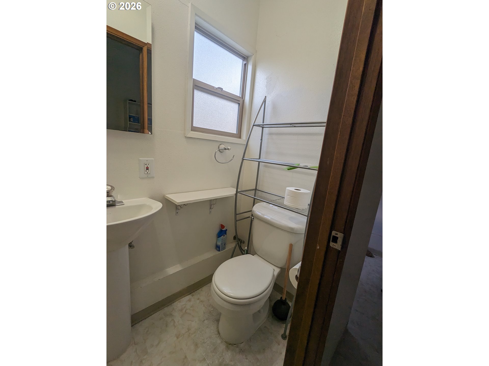 2682 Harris Street Eugene, OR 97405 - Photo 13 of 31