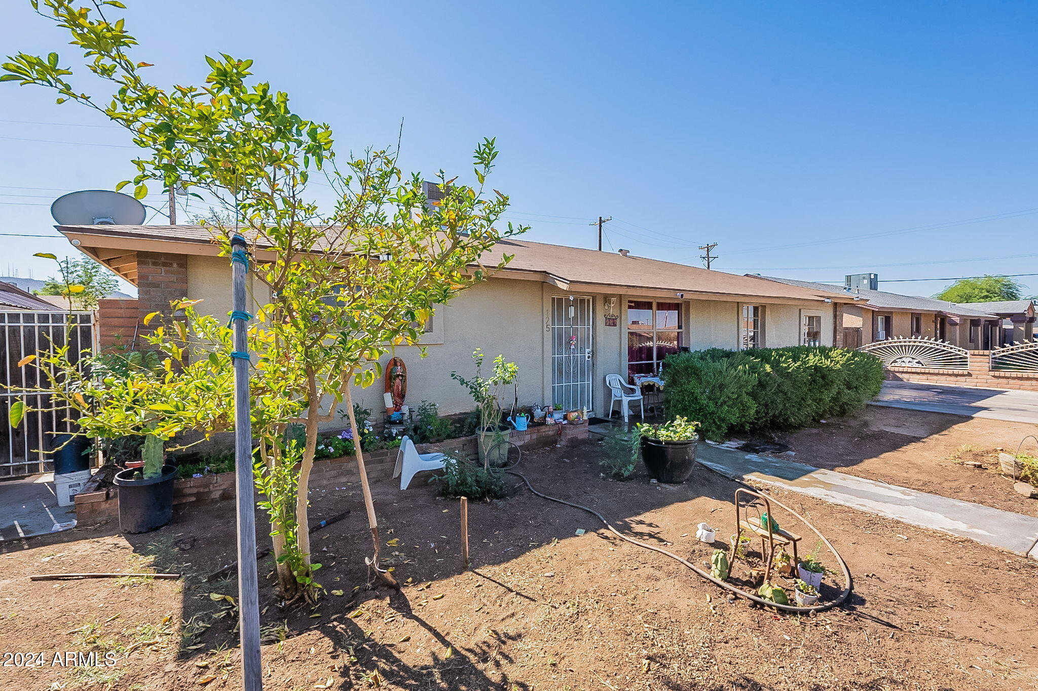 125 West Harwell Rd. Phoenix, AZ 85041 - Photo 4 of 23 6-web-or-mls-Harwell-6