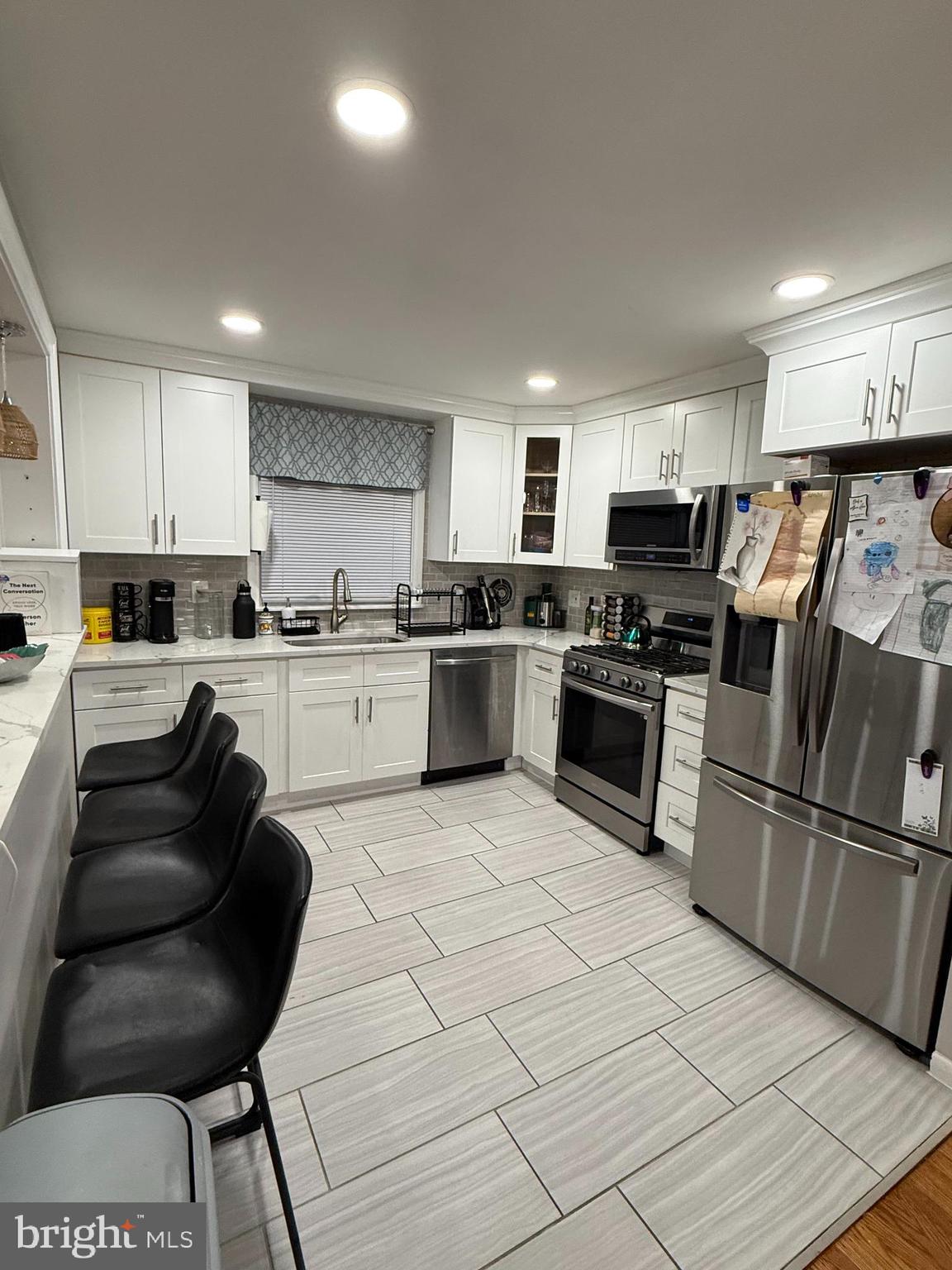 805 Griffith Street Philadelphia, PA 19111 - Photo 7 of 18