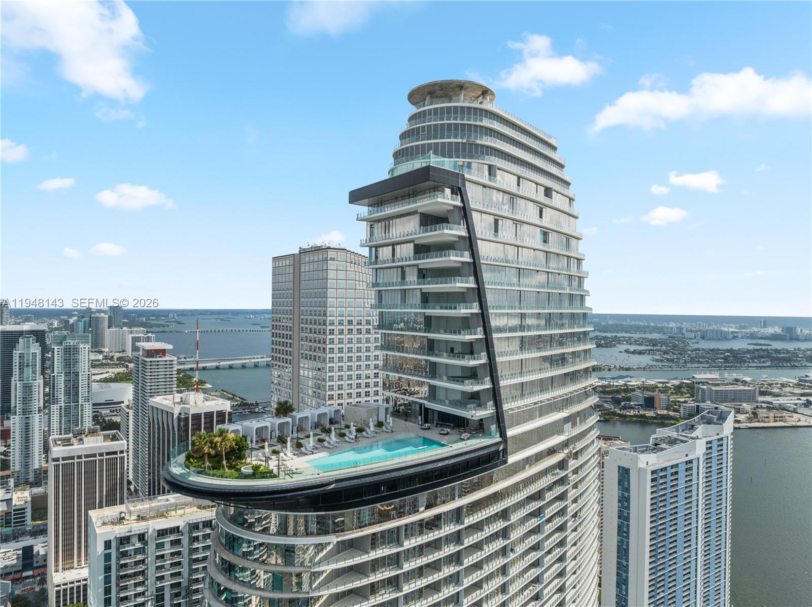300 Biscayne Blvd Way, Unit 2102 Miami, FL 33131 - Photo 79 of 80 a view of a tall building with a roof deck