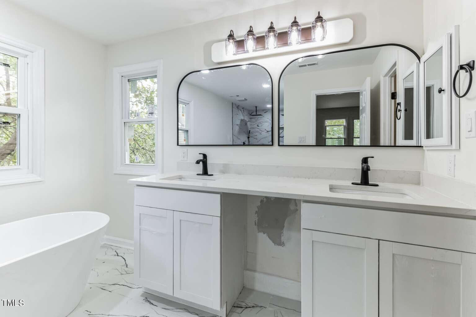 5416 Wheatcross Place Raleigh, NC 27610 - Photo 2 of 29 Tipiana.2