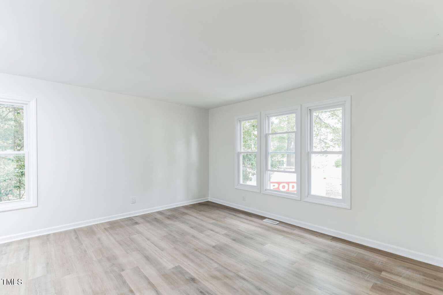 5416 Wheatcross Place Raleigh, NC 27610 - Photo 23 of 29 Tipiana.23
