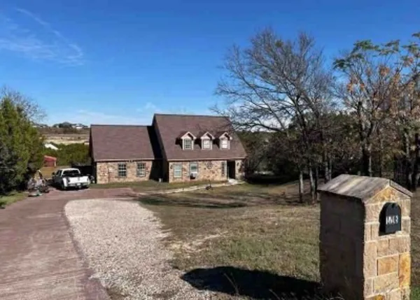 $233,500 | 1708 Texas Drive, Glen Rose, TX 76043