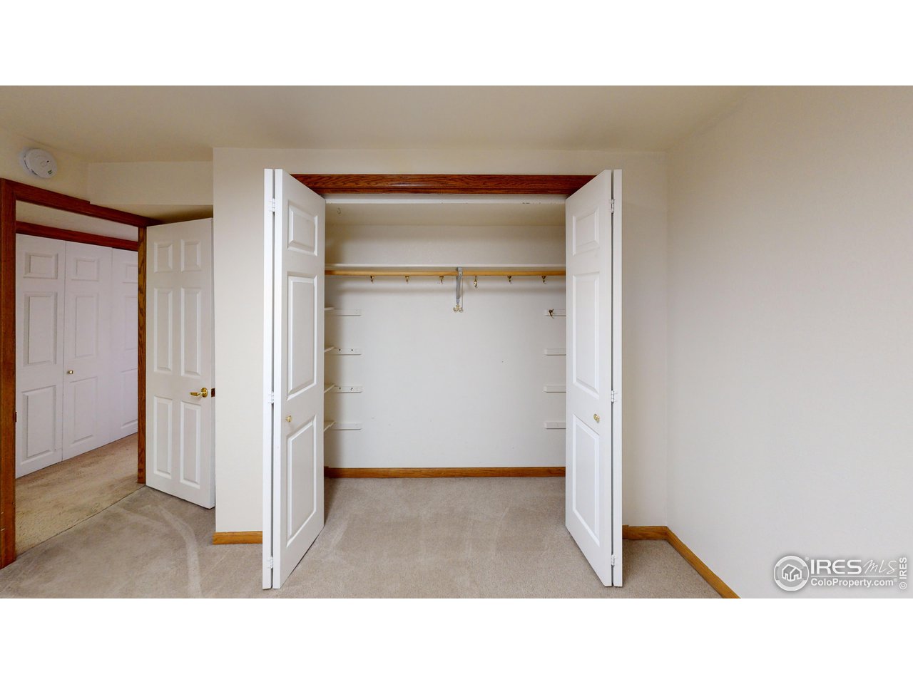 7760 Durham Way Boulder, CO 80301 - Photo 24 of 33 a open living room