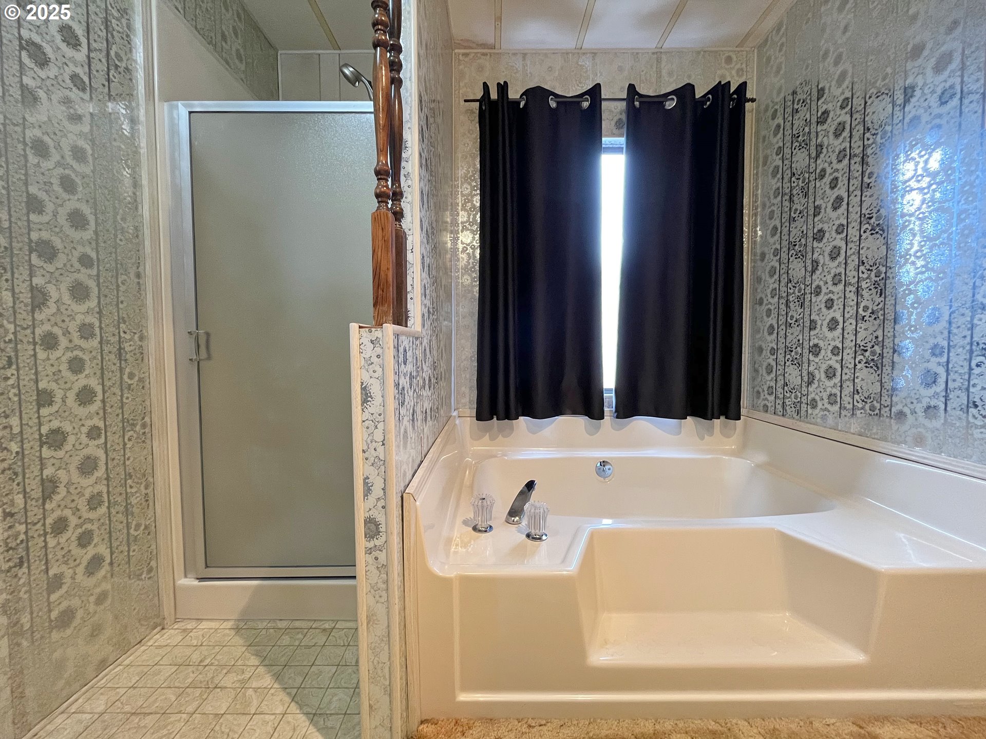 1267 Tucker Road, Unit 20 Hood River, OR 97031 - Photo 8 of 17