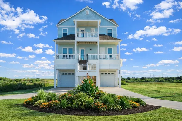 $3,999 | 25803 Bay Breeze Drive, Galveston, TX 77554