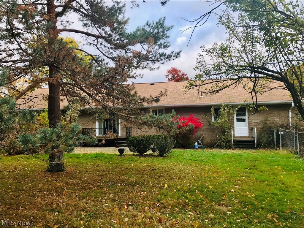 23480 Harms Road Cleveland, OH 44143 - Photo 2 of 23 Gallery Image 2