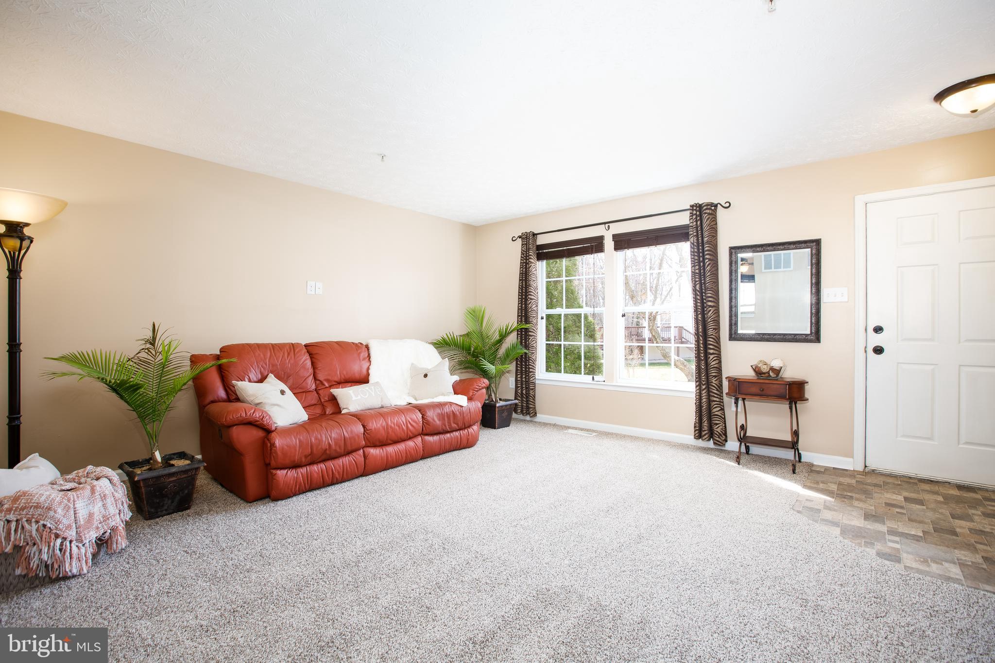 2027 Hackberry Road Baltimore, MD 21221 - Photo 6 of 46