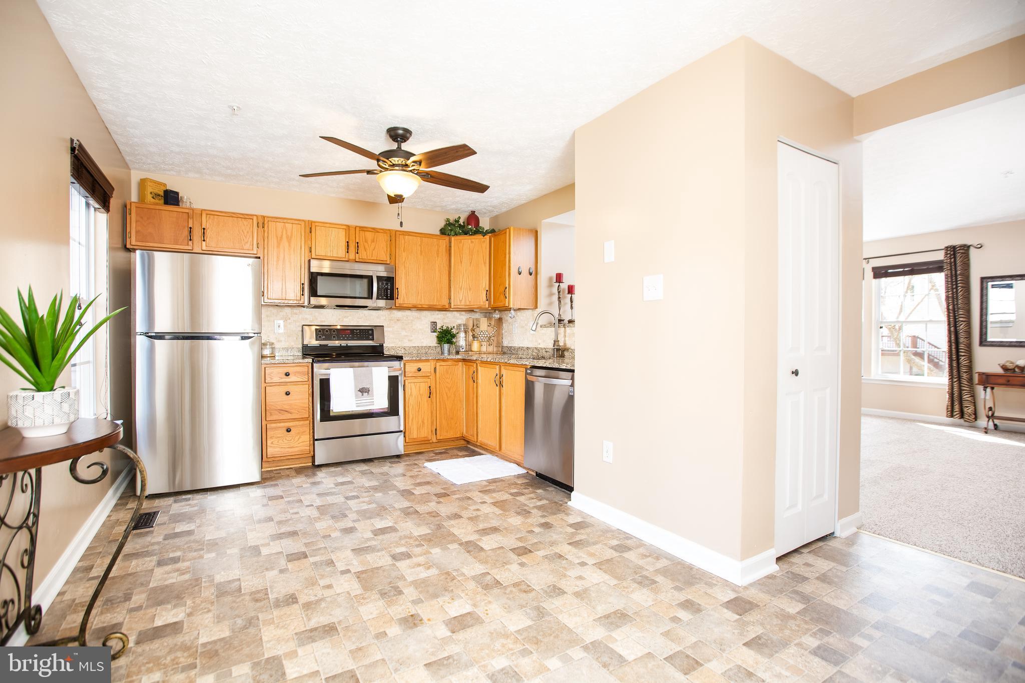 2027 Hackberry Road Baltimore, MD 21221 - Photo 9 of 46