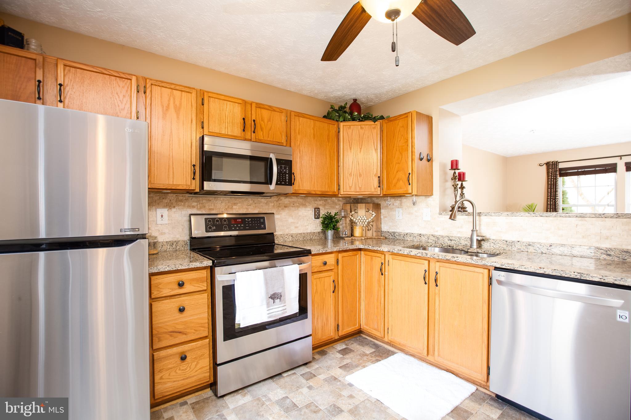 2027 Hackberry Road Baltimore, MD 21221 - Photo 10 of 46