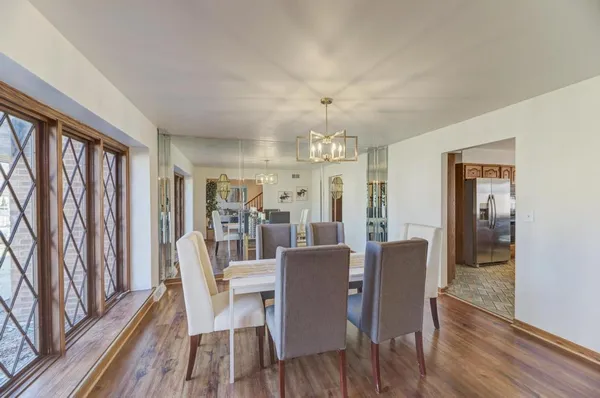 $500,000 | 1212 Buell Avenue, Joliet, IL 60435